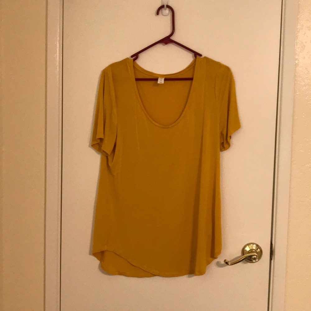 Tee